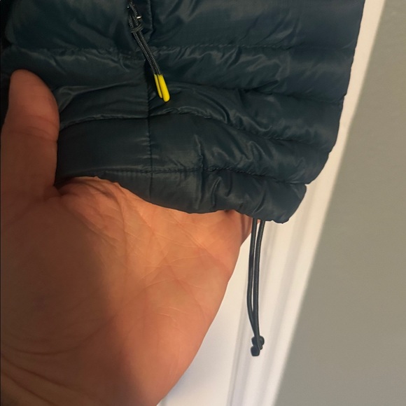 Cotopaxi Multicolor Puffer Vest - Picture 5 of 6